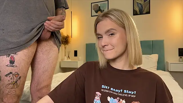 Snapshot of Adelovenick chatting on November 22, 2025, 9:19 am Adelovenick online show from November 22, 2025, 9:19 am