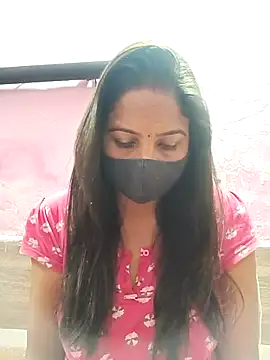 Snapshot of Simran-Simran chatting on December 6, 2024, 5:53 am Simran-Simran online show from December 6, 2024, 5:53 am