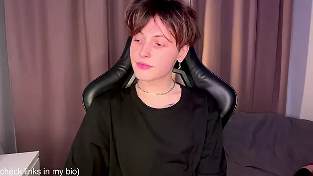 princeofsuccubs online show from January 16, 2025, 5:23 pm