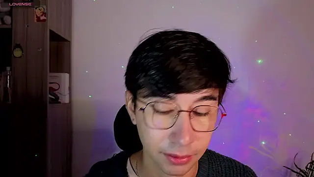 Snapshot of cameron_cum chatting on September 23, 2025, 1:36 pm cameron cum online show from September 23, 2025, 1:36 pm