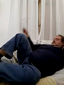 bluangelo online show from March 10, 2025, 8:56 pm