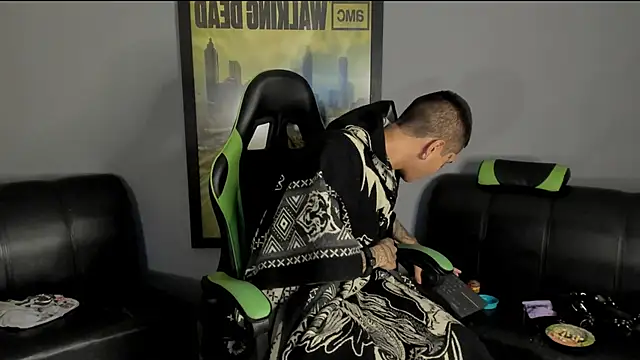 Snapshot of jamesinked_ chatting on January 4, 2025, 5:16 am jamesinked  online show from January 4, 2025, 5:16 am
