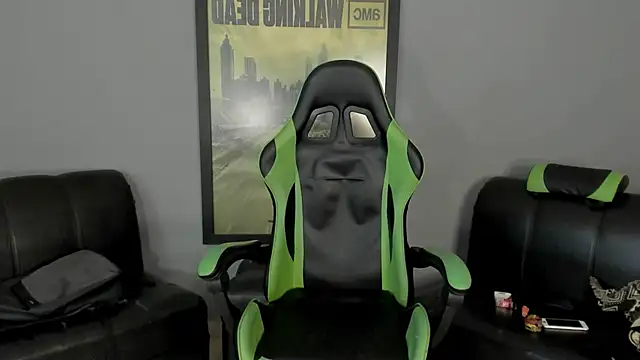 Snapshot of jamesinked_ chatting on February 7, 2025, 8:20 pm jamesinked  online show from February 7, 2025, 8:20 pm