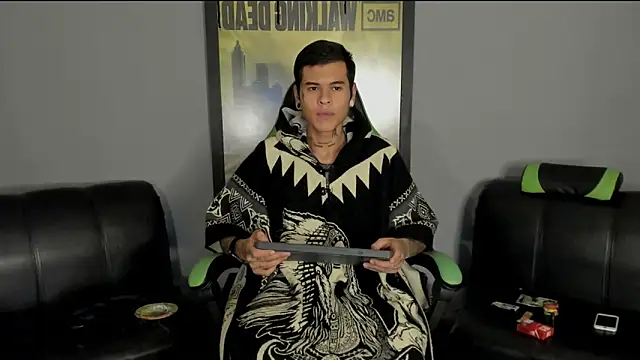 Snapshot of jamesinked_ chatting on February 27, 2025, 2:32 am jamesinked  online show from February 27, 2025, 2:32 am