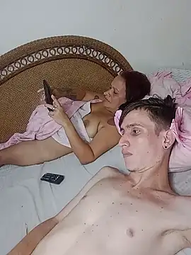 Milfvalesk online show from January 4, 2025, 9:20 pm