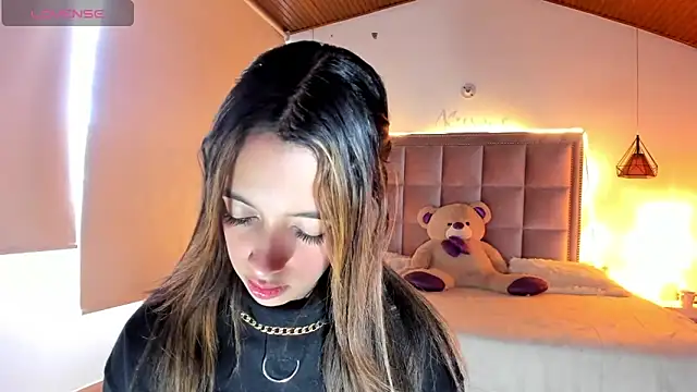 Snapshot of Melody_Ds chatting on September 13, 2025, 8:08 pm Melody Ds online show from September 13, 2025, 8:08 pm