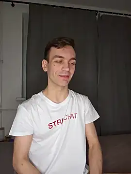 nickdtr online show from December 2, 2024, 6:43 pm