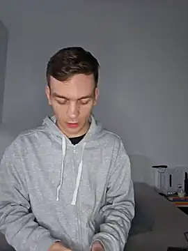 nickdtr online show from December 8, 2024, 12:52 pm