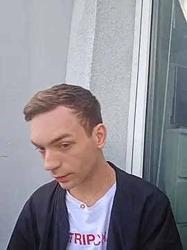 nickdtr online show from October 2, 2025, 12:34 pm