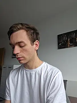 nickdtr online show from November 9, 2025, 12:03 pm