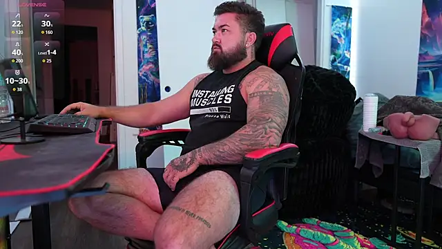 B The Creator X online show from October 3, 2025, 1:46 am