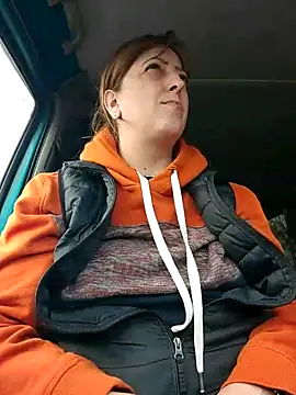 larylary6969 online show from February 19, 2025, 12:22 pm