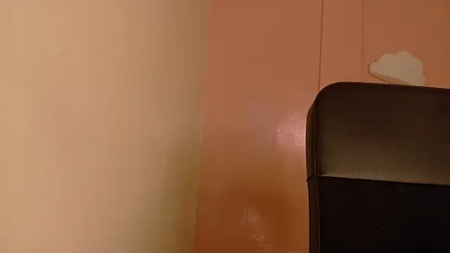 briannajackson  online show from December 4, 2025, 7:55 pm