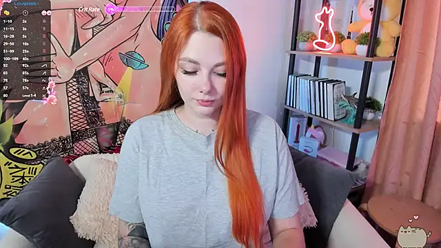 Snapshot of Kati_FoX chatting on March 6, 2025, 12:30 pm Kati FoX online show from March 6, 2025, 12:30 pm