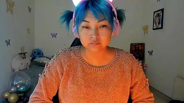 Shaddycute  online show from September 11, 2025, 8:03 am