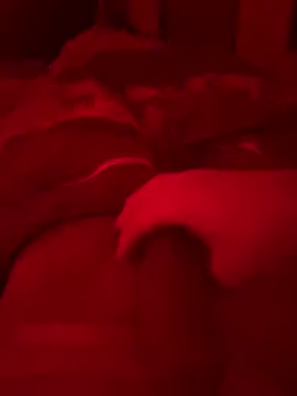 Snapshot of YourDaddy18769 chatting on December 17, 2024, 1:18 am YourDaddy18769 online show from December 17, 2024, 1:18 am