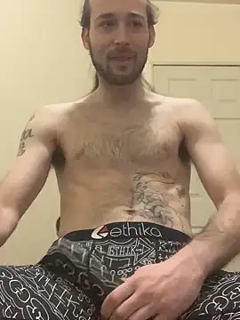 Snapshot of J3sus721 chatting on March 3, 2025, 1:21 am J3sus721 online show from March 3, 2025, 1:21 am