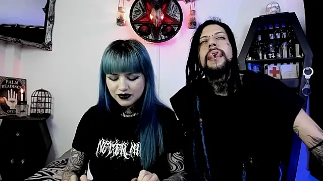 Snapshot of DimmuandDarkness chatting on November 5, 2025, 6:46 am DimmuandDarkness online show from November 5, 2025, 6:46 am