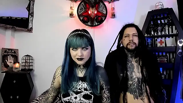 Snapshot of DimmuandDarkness chatting on November 13, 2025, 6:45 am DimmuandDarkness online show from November 13, 2025, 6:45 am