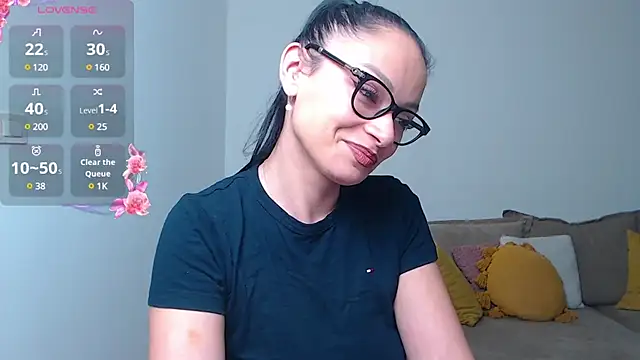 Snapshot of BabySerene chatting on February 16, 2025, 9:48 pm BabySerene online show from February 16, 2025, 9:48 pm