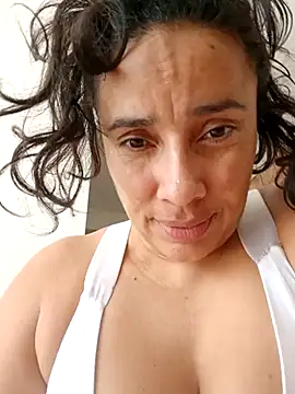 LEIRIS Y FRED 01 online show from November 18, 2025, 2:54 pm