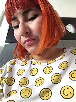 Snapshot of florecita9 chatting on October 28, 2025, 4:42 pm florecita9 online show from October 28, 2025, 4:42 pm