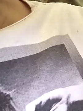 Snapshot of florecita9 chatting on November 21, 2025, 5:44 pm florecita9 online show from November 21, 2025, 5:44 pm