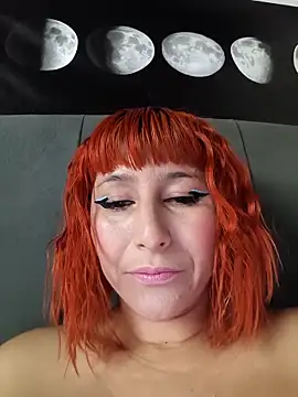 Snapshot of florecita9 chatting on November 28, 2025, 5:48 pm florecita9 online show from November 28, 2025, 5:48 pm