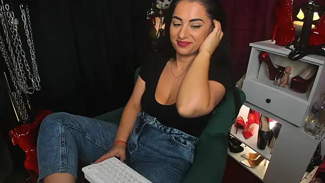MistressMeghan online show from December 11, 2024, 11:41 am