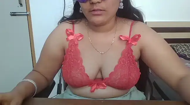 Snapshot of ammu_telugu_192 chatting on February 10, 2025, 12:08 pm ammu telugu 192 online show from February 10, 2025, 12:08 pm