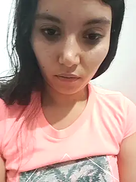 Snapshot of HannaKlein chatting on February 19, 2025, 1:29 am HannaKlein online show from February 19, 2025, 1:29 am