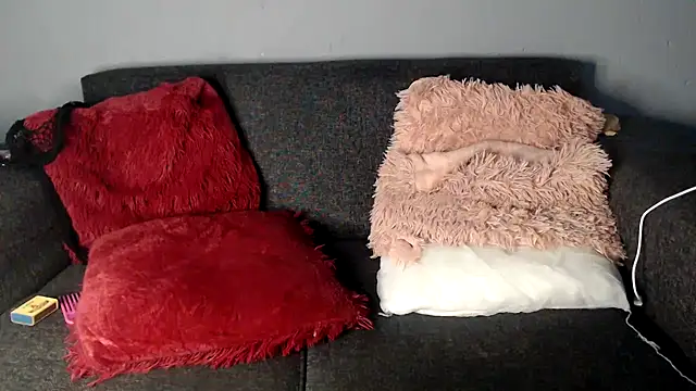 Snapshot of hoittytoittyxx chatting on October 30, 2025, 7:36 pm hoittytoittyxx online show from October 30, 2025, 7:36 pm