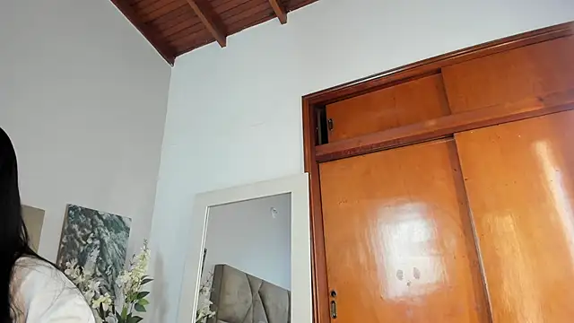 Salomesimos1 online show from January 11, 2025, 5:07 pm