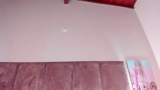 Salomesimos1 online show from February 16, 2025, 3:27 pm