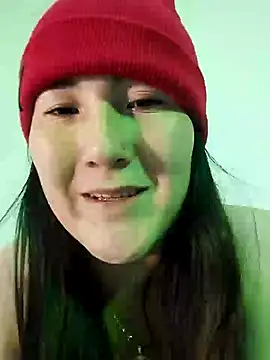 Snapshot of Elle_Lee_ chatting on February 1, 2025, 5:39 am Elle Lee online show from February 1, 2025, 5:39 am