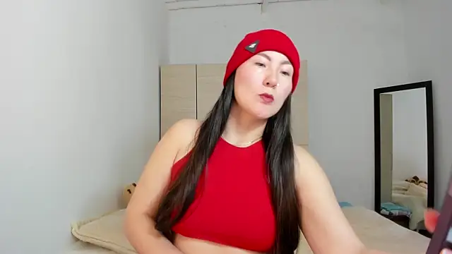 Snapshot of Elle_Lee_ chatting on September 10, 2025, 1:55 pm Elle Lee online show from September 10, 2025, 1:55 pm