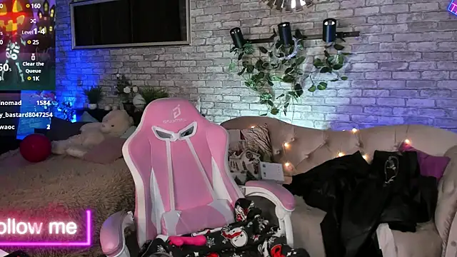 Snapshot of Alex_Howell chatting on January 20, 2025, 2:53 am Alex Howell online show from January 20, 2025, 2:53 am