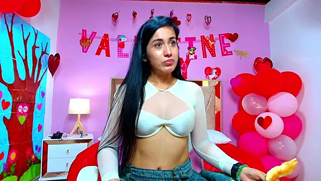 Miia harper  online show from February 7, 2025, 2:15 pm