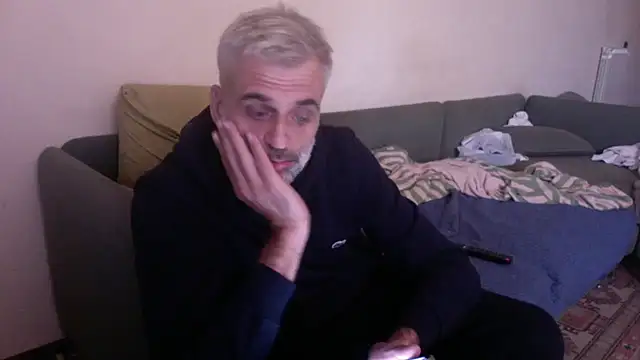 Snapshot of skossa777 chatting on October 2, 2025, 11:28 am skossa777 online show from October 2, 2025, 11:28 am