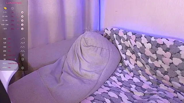 Snapshot of EkaterinaUpple chatting on December 29, 2024, 1:49 pm EkaterinaUpple online show from December 29, 2024, 1:49 pm