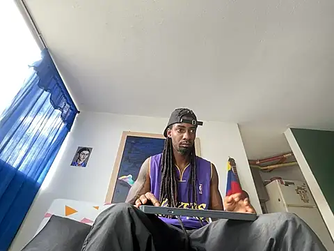 Snapshot of Malkon_Big chatting on March 19, 2025, 8:54 pm Malkon Big online show from March 19, 2025, 8:54 pm