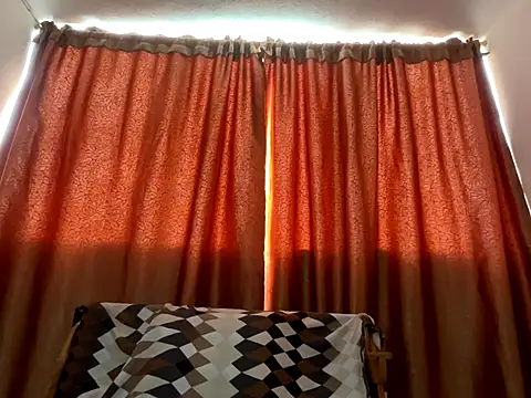 Snapshot of Malkon_Big chatting on November 29, 2025, 3:37 pm Malkon Big online show from November 29, 2025, 3:37 pm