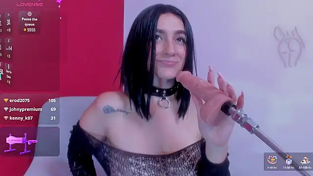 Snapshot of Kate_bunny_ chatting on January 2, 2025, 2:46 pm Kate bunny online show from January 2, 2025, 2:46 pm