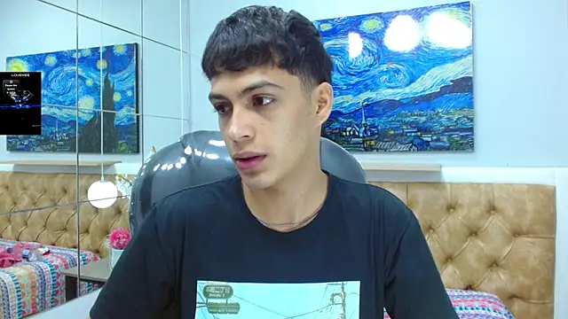 SkinnyBoy  online show from December 5, 2025, 12:36 pm