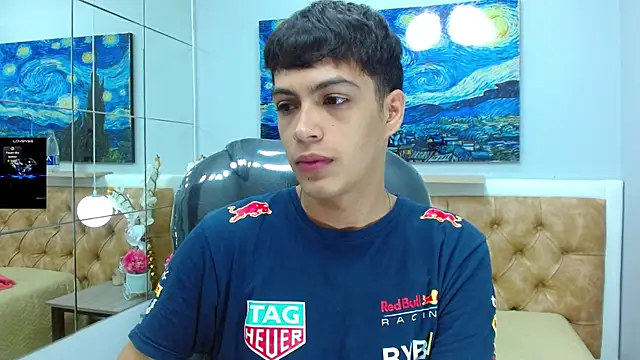 SkinnyBoy  online show from December 14, 2025, 12:32 pm