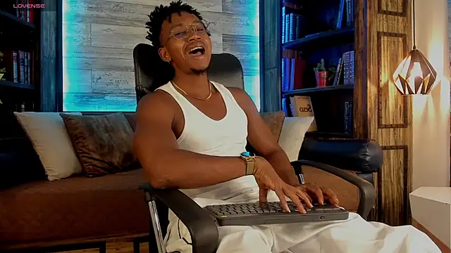 Snapshot of JamalMyst chatting on October 15, 2025, 5:07 am JamalMyst online show from October 15, 2025, 5:07 am