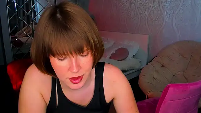 Snapshot of mirrorofsoul chatting on January 21, 2025, 7:58 am mirrorofsoul online show from January 21, 2025, 7:58 am