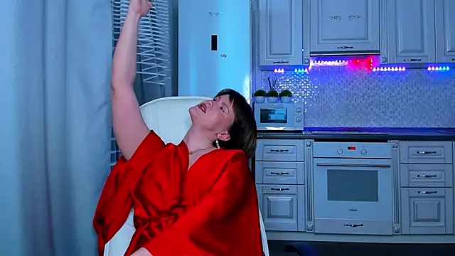 Snapshot of mirrorofsoul chatting on March 6, 2025, 8:30 am mirrorofsoul online show from March 6, 2025, 8:30 am