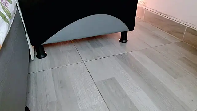 sara-bbc-dominant online show from November 13, 2025, 2:43 am