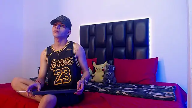 Brutal Sex Fucking online show from February 25, 2025, 9:35 pm